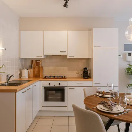 Huswell - Lovely In The Heart Of Apartament Ostenda